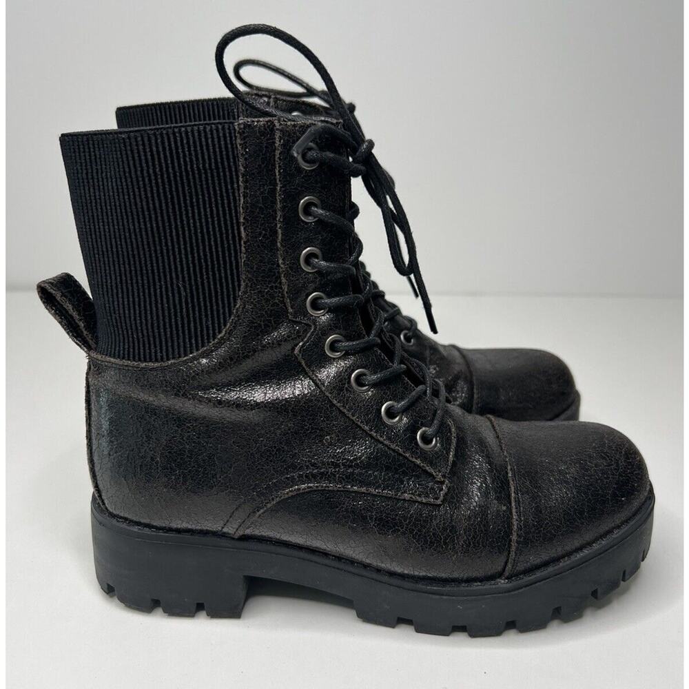 Seven7 Jadon Moto Boot Black Vegan Crackle Leather Lace Up Lug Sole Women's 8